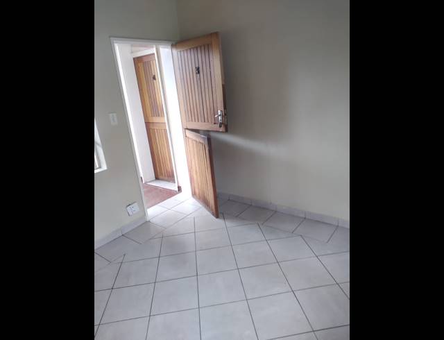 1 bed property to rent in OBSERVATORY